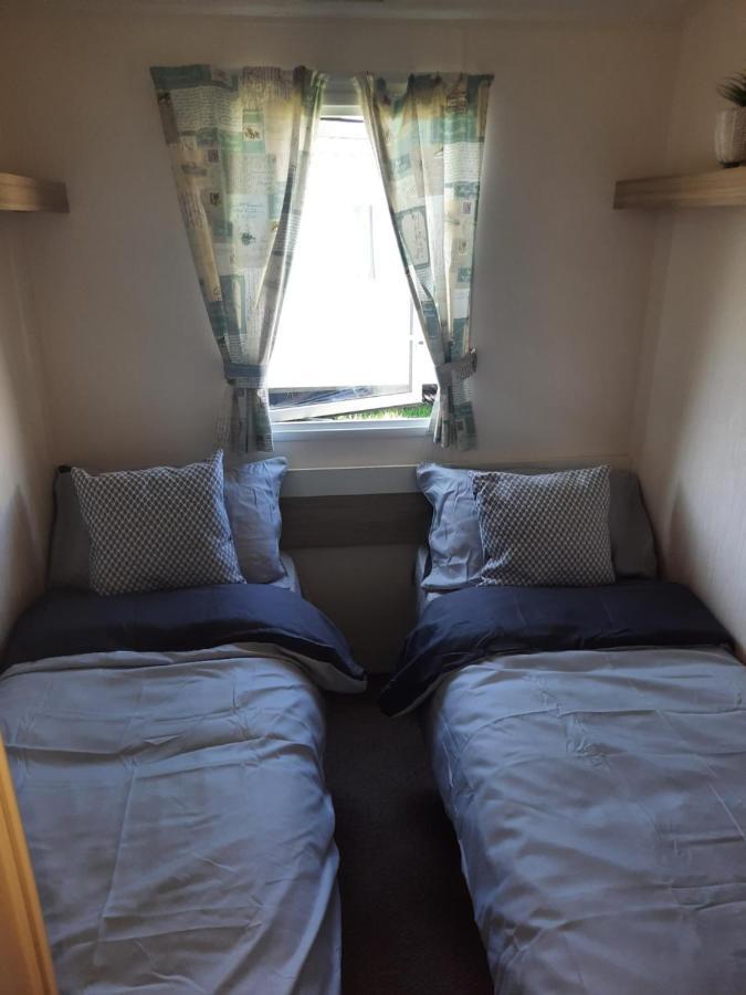 Blue Dolphin Holiday Park Gristhorpe Kültér fotó