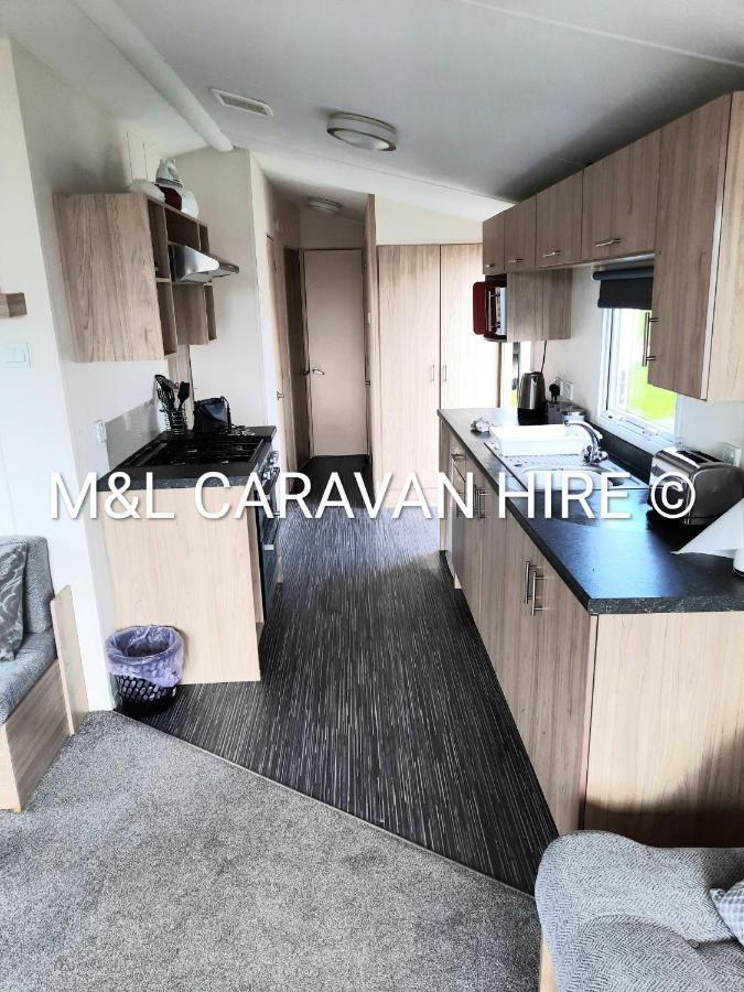 Blue Dolphin Holiday Park Gristhorpe Kültér fotó